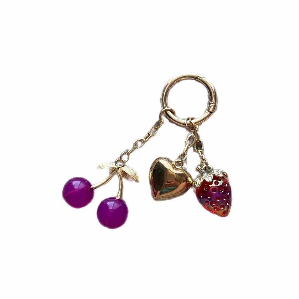 Cherry & strawberry purse charms / keychain 🍒🍓⭐️